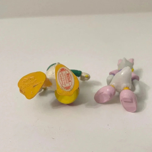 Lot  of 6 Disney PVC Figures Mickey Mouse Minnie Donald Daisy Goofy Louie - Picture 10 of 10